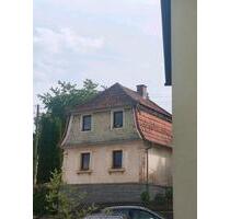 Haus mit Garten - 60.000,00&nbsp;EUR Kaufpreis, ca.&nbsp; 90,00&nbsp;m&sup2; in Kronach (PLZ: 96317)
