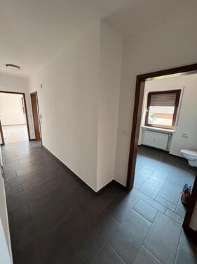 Foto - 2-Zimmer Wohnung - Renoviert - 550,00 EUR Kaltmiete,