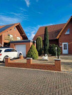 Foto - Doppelhaushälfte zu vermieten - 1.400,00 EUR Kaltmiete,