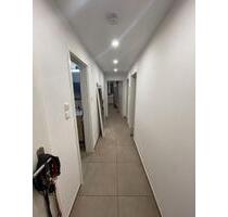 2-Z Wohnung | Balkon | Garage - Bitte Text beachten! - Krefeld