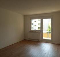 ***Sparen Sie 50% der Kaltmiete für 6 Monate*** 3 Zimmer, Balkon, Tageslichtbad mit Wanne - Döbeln