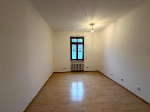 Foto - 1 Zimmer Erdgeschoßwohnung zur Miete in Ludwigshafen am Rhein