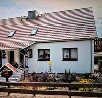 Modernisierte Doppelhaushälfte in 08262 Muldenhammer