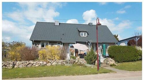 Foto - Zweifamilienhaus mit 2 separaten Wohneinheiten