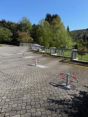 Foto - Stellplätze für KFZ, Wohnwagen, Anhänger 24-7 Zugang