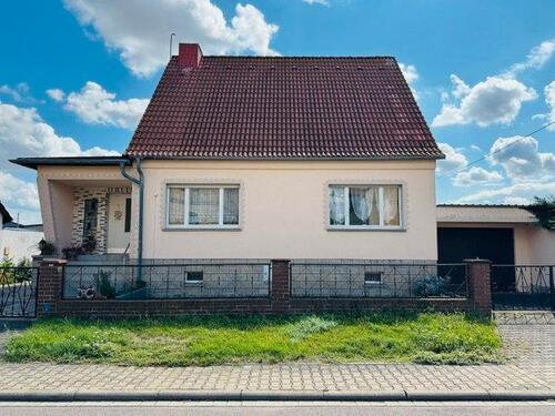Foto - 4 Zimmer Einfamilienhaus zum Kaufen in Weißenfels