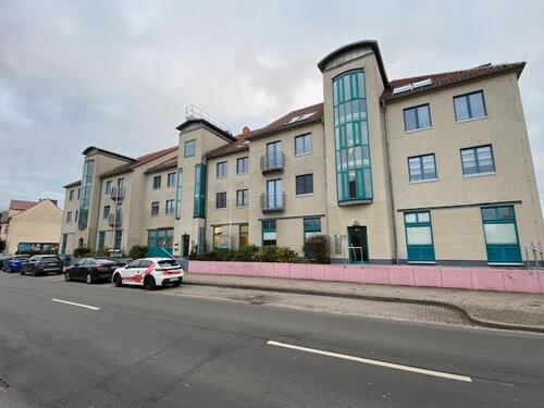 Foto - Sanierte 3-Raum-Wohnung zentrale Lage - 73qm, Balkon & Stellplatz