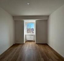 Ab sofort! Gepflegte 2-Zimmer-Whg in zentraler Lage von E-Altendorf - Essen Stadtbezirk III