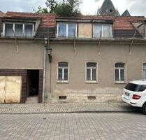 Kernsanierungsbedürftiges Haus - 35.000,00 EUR Kaufpreis, in Freyburg (Unstrut) (PLZ: 06632)