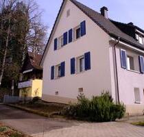 Doppelhaushälfte in Sulzburg - 1.200,00&nbsp;EUR Kaltmiete, ca.&nbsp; 74,00&nbsp;m&sup2; in Sulzburg (PLZ: 79295)
