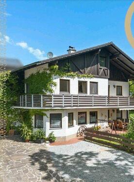 Foto - Alpenstilhaus zur Miete - 1.600,00&nbsp;EUR Kaltmiete, ca.&nbsp; 250,00&nbsp;m&sup2;