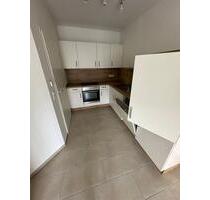 Helle, gut geschnittene 2-Zimmer-Wohnung mit Einbauküche & Balkon - Oldenburg Drielaker-Moor Helle, gut geschnittene 2-Zimmer-Wohnung mit Einbauküche & Balkon - Oldenburg Drielaker-Moor