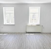 ***ALTERSGERECHTE 2-RAUMWOHNUNG IM ERDGESCHOSS- ERSTBEZUG NACH SANIERUNG*** mit 2 Tageslichtbädern inkl. Eckbadewanne, bodengleicher Duche und altersgerechter Toilette ab sofort zu vermieten - Mühlberg/Elbe