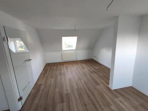 Foto - 2 Zimmer Dachgeschoßwohnung zur Miete in Braunsbedra