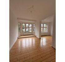 Stilvolle Jugendstilwohnung mit Balkon in der Wittener Innenstadt
