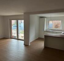 Bramsche Gartenstadt – Erstbezug: 3-Zi Wohnung mit Garten