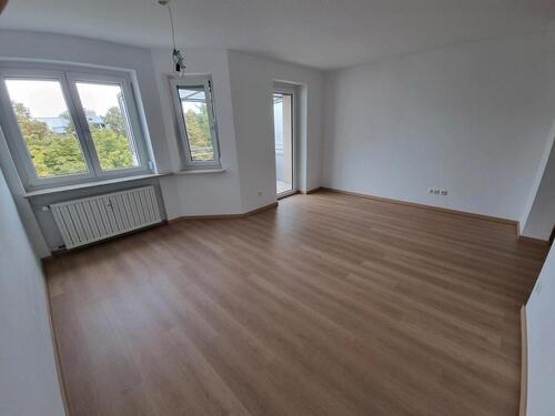 Foto - Renovierte 3 Zimmerwohnung - Erstbezug