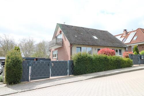Foto - 8 Zimmer Einfamilienhaus zum Kaufen in Horneburg