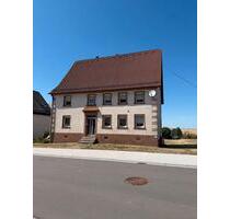 Charmanter Altbau mit viel Platz und großem Potenzial - Höheinöd