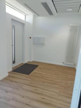 Foto - andere in Schwalbach am Taunus zur Miete