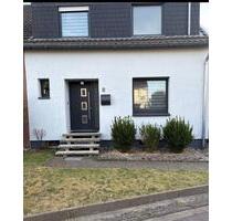 Moderne Doppelhaushälfte - 330.000,00 EUR Kaufpreis, in Kalkar (PLZ: 47546)