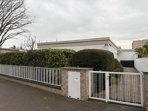 Foto - Erstbezug nach Sanierung Charmanter Bungalow in Darmstadt Arheil.