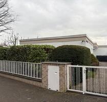 Erstbezug nach Sanierung Charmanter Bungalow in Darmstadt Arheil.