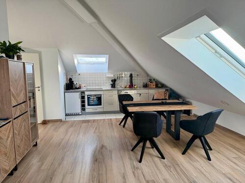 Foto - 2 Zimmer Dachgeschoßwohnung in Taunusstein