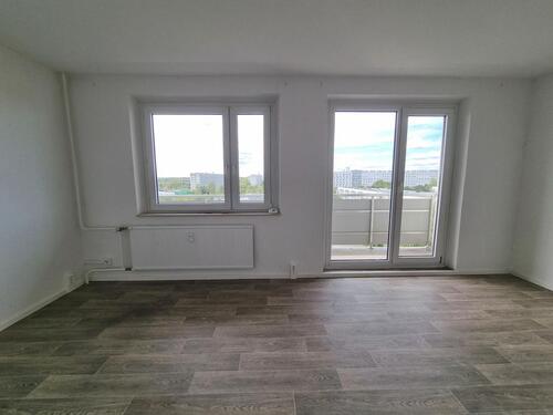 Foto - Kautionsfrei, deine eigenen 4 Wände mit super Aussicht!