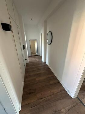 Foto - Schöne 3-Zimmer-Wohnung mit großem Balkon in Düsseldorf