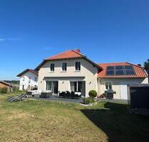 Geräumiges, preiswertes 7-Zimmer-Einfamilienhaus mit gehobener In - Aiglsbach