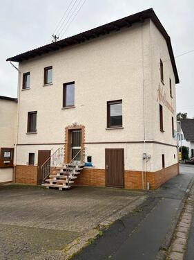 Foto - Wohnhaus zu vermieten - 1.400,00&nbsp;EUR Kaltmiete, ca.&nbsp; 140,00&nbsp;m&sup2;