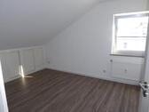 Foto - Gemütliche 3-Zimmer-Dachgeschosswohnung in Kalbach-Mittelkalbach