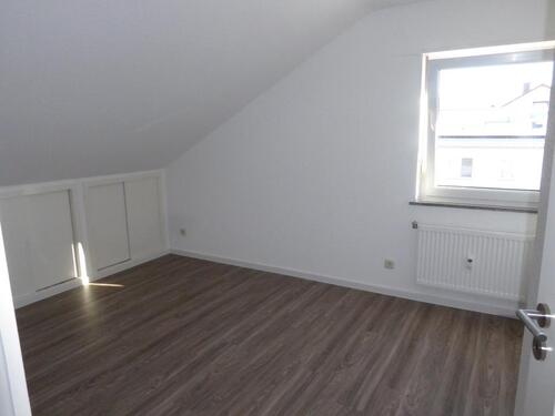 Foto - Gemütliche 3-Zimmer-Dachgeschosswohnung in Kalbach-Mittelkalbach