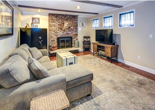 Foto - Souterrain Keller Wohnung Loft Bereich Terrasse Monteurwohnung