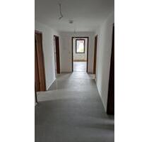 Wohnung Kern renoviert 3ZKB - 750,00&nbsp;EUR Kaltmiete, ca.&nbsp; 88,00&nbsp;m&sup2; in Detmold (PLZ: 32760) Hiddesen