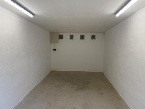 Foto - Garage zu vermieten - 100,00&nbsp;EUR Miete,