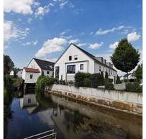 Lichtdurchflutete 4-Zimmer-DG-Wohnung Dachterrasse TG Stellpl - Moosburg an der Isar