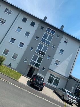 Foto - 3 Zi. EbK, Balkon, sehr gepflegt von privat
