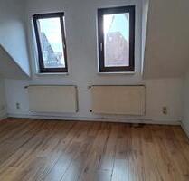 2 Zimmer Altbau DG-Wohnung in Gotha