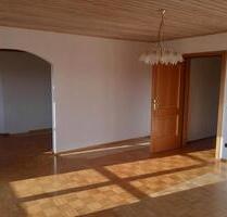 Helle 110 qm DG-Wohnung in 92660 Neustadt WN - Neustadt an der Waldnaab