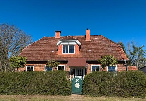 Foto - Provisionsfrei: Charmantes Zweifamilienhaus Nähe Ostsee