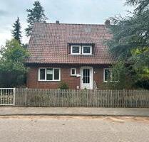 Solides Einfamilienhaus zu vermieten *Großer Garten* - Rethem (Aller)