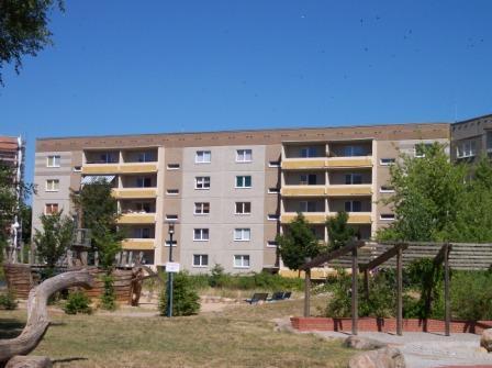 Foto - 4-Raum-Wohnung mit Balkon! - 411,00 EUR Kaltmiete,