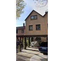 Gut gelegenes Reihenhaus in Ahrensburg zu vermieten