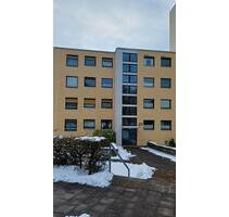 Großzügige und helle 3,5-Zimmer-Wohnung in Hameln – Nordstadt Großzügige und helle 3,5-Zimmer-Wohnung in Hameln – Nordstadt