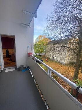 Foto - Möbl. WG Zi. mit Balkon in Frankfurt ab sofort zu vermieten!