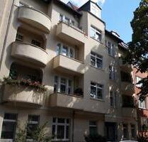 Bezugsfreie Altbauwohnung mit Balkon in Berlin-Oberschöneweide Bezugsfreie Altbauwohnung mit Balkon in Berlin-Oberschöneweide