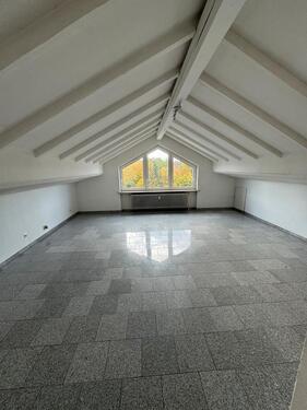 Foto - 2-Zimmer Wohnung Dachgeschoss 2.OG