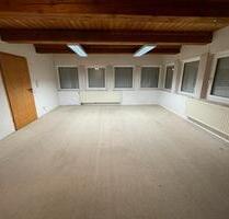 Lagerraum mit Toilette - 350,00 EUR Kaltmiete, ca.  34,00 m² in Neuffen (PLZ: 72639)